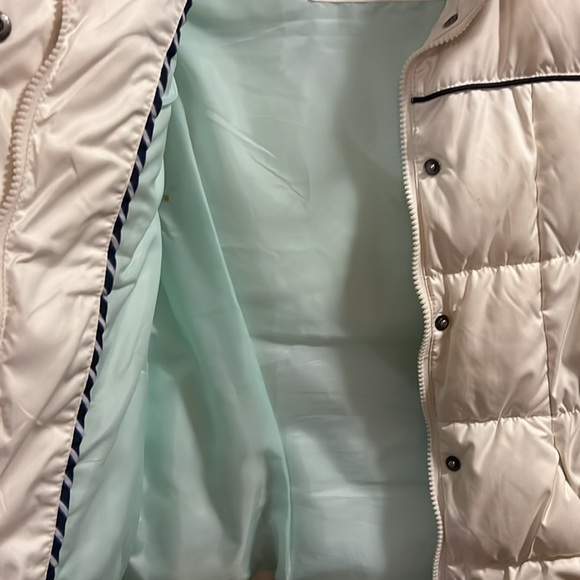 TOMMY HILFIGER Women’s S/P White Puffer Vest - Picture 10 of 14